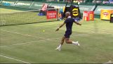 Tsonga og Par spille fodbold-tennis