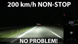 Какво се случва, ако карате с 200km / h в продължение на 45 минути на Tesla Model 3?