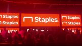 Staples presents its new logo