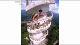 Climbing the Ambuluwawa Tower (Sri Lanka)