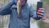 El selfie con el pez falla