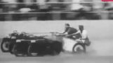 1930 년대 오토바이를 타고 경주하는 전차 (오스트레일리아)