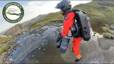 Resgate paramédico de montanha… em um jetpack