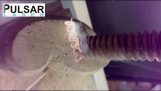 Hoe maak je een oud hout schoon met laser?
