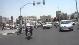 Krysse gaten i Teheran