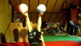 Incredible juggling with 5 balls