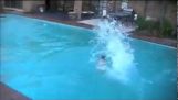 Nurkowanie w basenie