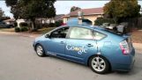Водеща на самостоятелен Google автомобил