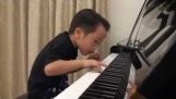 The incredible 5chronos pianist
