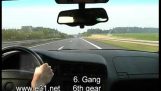 Kørsel ved 300 km / t på den tyske Autobahn