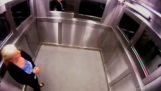 Fantomă din lift