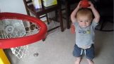 Den lille tryllekunstner af basketball