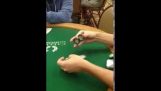 Um belo truque com fichas de poker