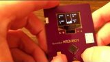 Η ηλεκτρονική επαγγελματική κάρτα που παίζει Tetris