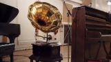 A história da música com uma máquina de Rube Goldberg