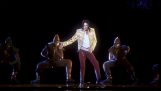 Холограмата на Майкъл Джексън пее билборд награди