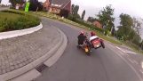 Motorrad mit Beiwagen zu extreme Verschiebung