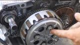 How a motorcycle clutch works