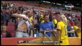 Josefine Öqvist “version non censurée” changer de chemise avec les supporters allemands