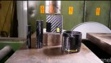 Krossning kolfiber med hydraulisk press
