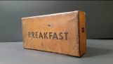 第二次世界大戦の70歳の軍事配給朝食