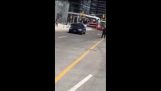 Toronto attaque Van. terroristes arrêtés. 9 tués