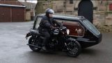 Преподобный Создает Motorbike Катафалк для байкеров