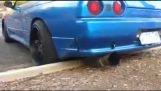 Ricer problems – Nissan Skyline dropped exhaust and broken bodykit