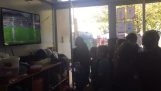 Студенты в Уругвае смотреть чемпионат мира по футболу