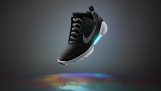 Η Nike κυκλοφορεί στο εμπόριο τα πρώτα παπούτσια που δένουν μόνα τους