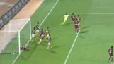 Hilarious chance in a football match (Saudi Arabia)