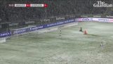 Το χιόνι αποτρέπει το γκολ