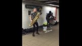 A banda em Metro