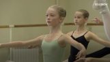 התחרות אכזרית בבית הספר בלט העליון ברוסיה