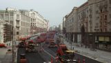 Asphalting av en sentral Moskva gate
