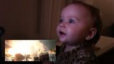 Babies react to the new trailer of Star Wars