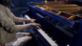 ea “Rapsodie boema” la pian