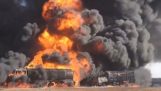 Força aérea russa destrói o comboio de suprimentos de petróleo perto da fronteira turca