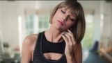 Taylor Swift on a treadmill