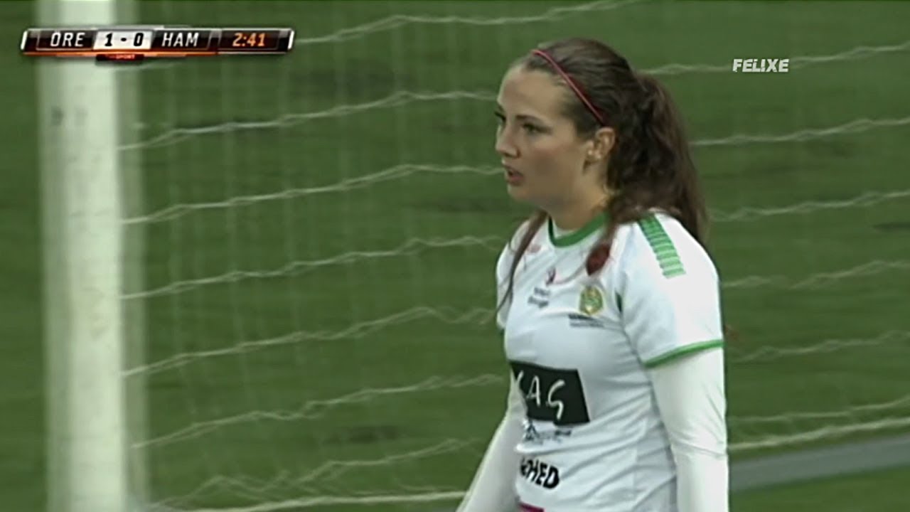 Funny moments of women's football | VideoMan