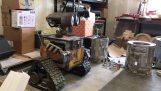 Μια ρέπλικα του ρομπότ Wall-E
