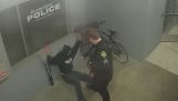 Han forsøgte at stjæle en cykel uden politistation