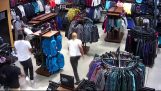 Skupina zlodeji zmizne hodnota oblečenie 30.000$ V 15 sekúnd