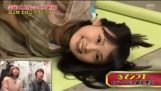 Japonská dívka hraje flétna Použití prd (Japonský Funny Game Show)