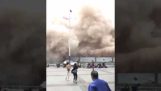 중국어 타워 철거 폭발 놀라운 스프링 | 소방