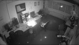 ordinateur portable explose et met le feu au bureau