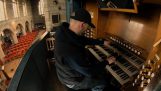 Die Musik zum film “Interstellare” in einer Orgel