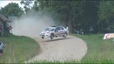 Rally Car je impozantní skok v pořadí