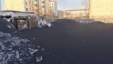 Zwarte sneeuw in Rusland