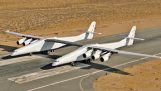 Den största flygplan i världen tar fart för första gången
